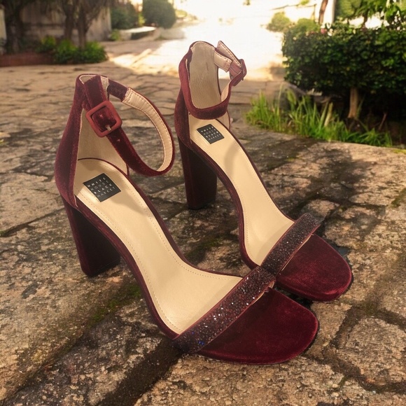 White House Black Market Shoes - WHBM Burgundy Velvet Heels size 10